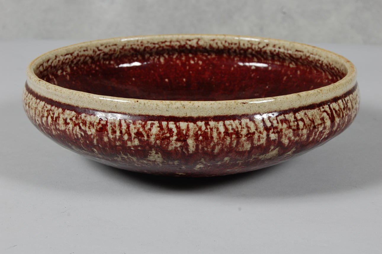 SKÅL,keramik signerad Henning Nilsson, Höganäs 15/12 1966.