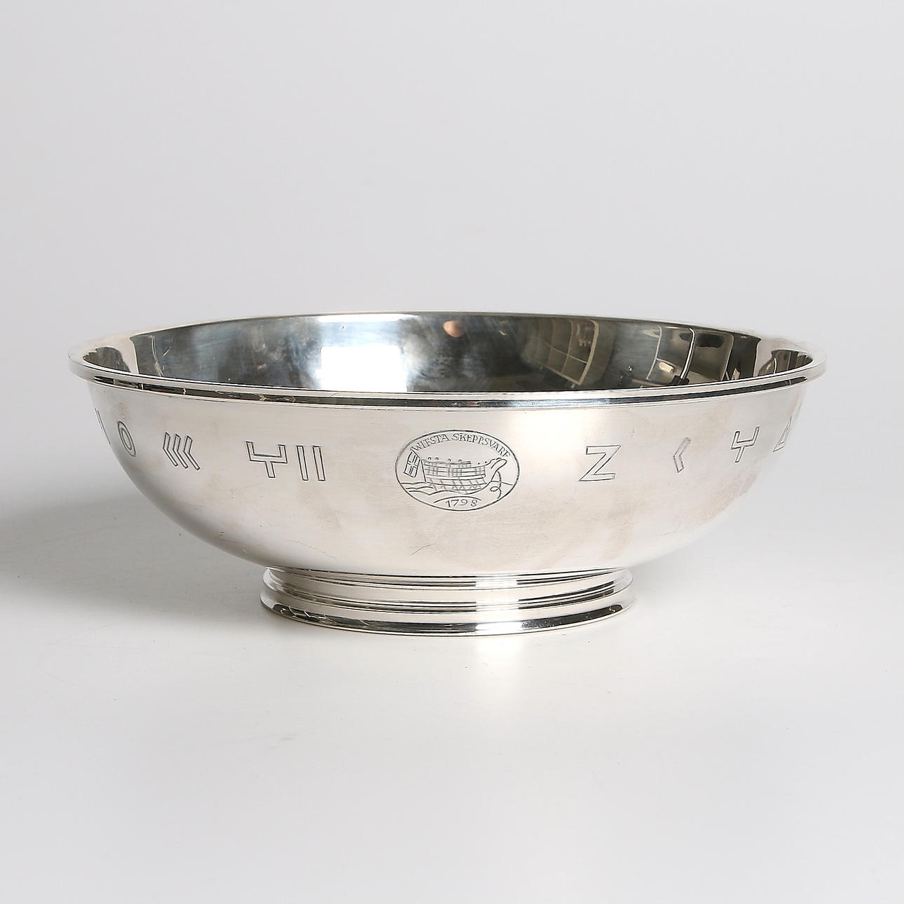 SKÅL, Sterling silver, CGH, Stockholm, 1959. Vikt 502 gram.