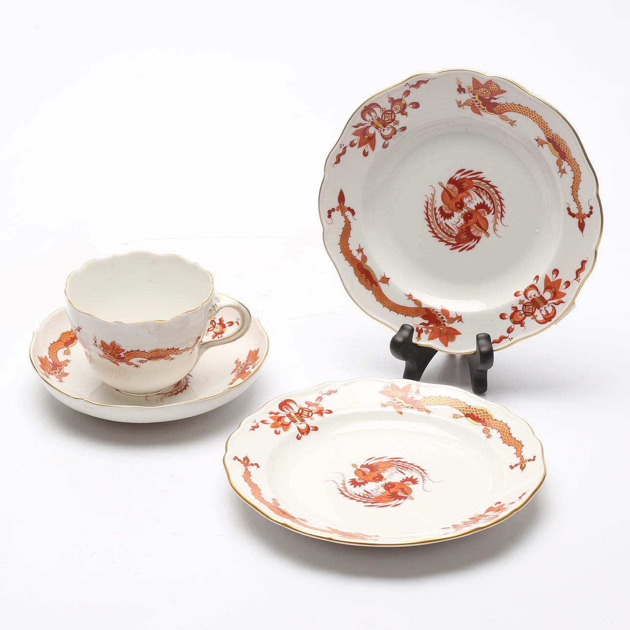 MEISSEN, porslin, 4 delar, "Red dragon".