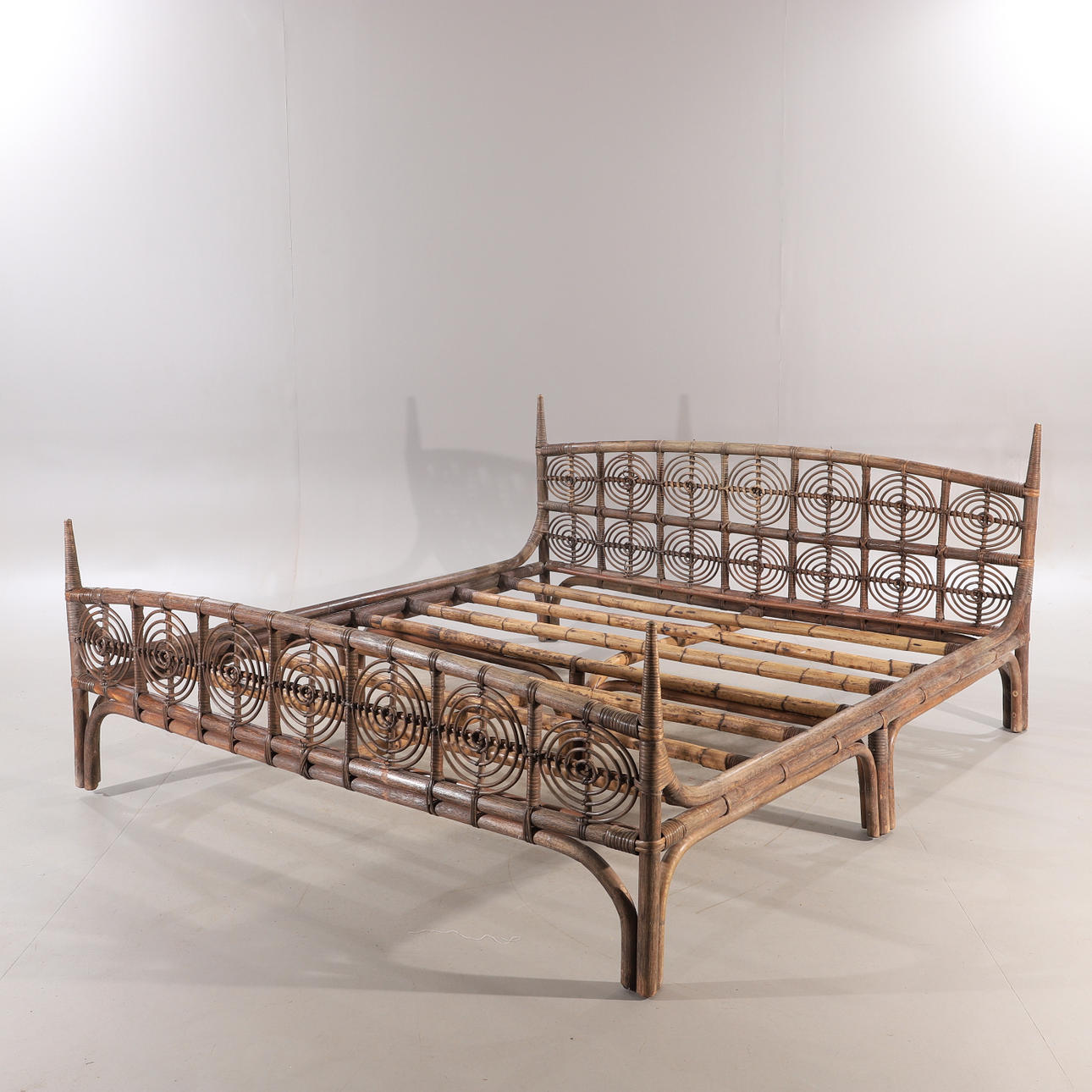 SÄNG, bambu/rotting, 1900-talets andra hälft.