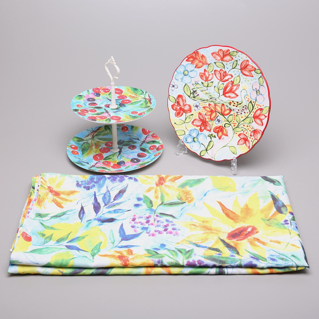 DUK samt FAT, 2 st, Lena Linderholm.