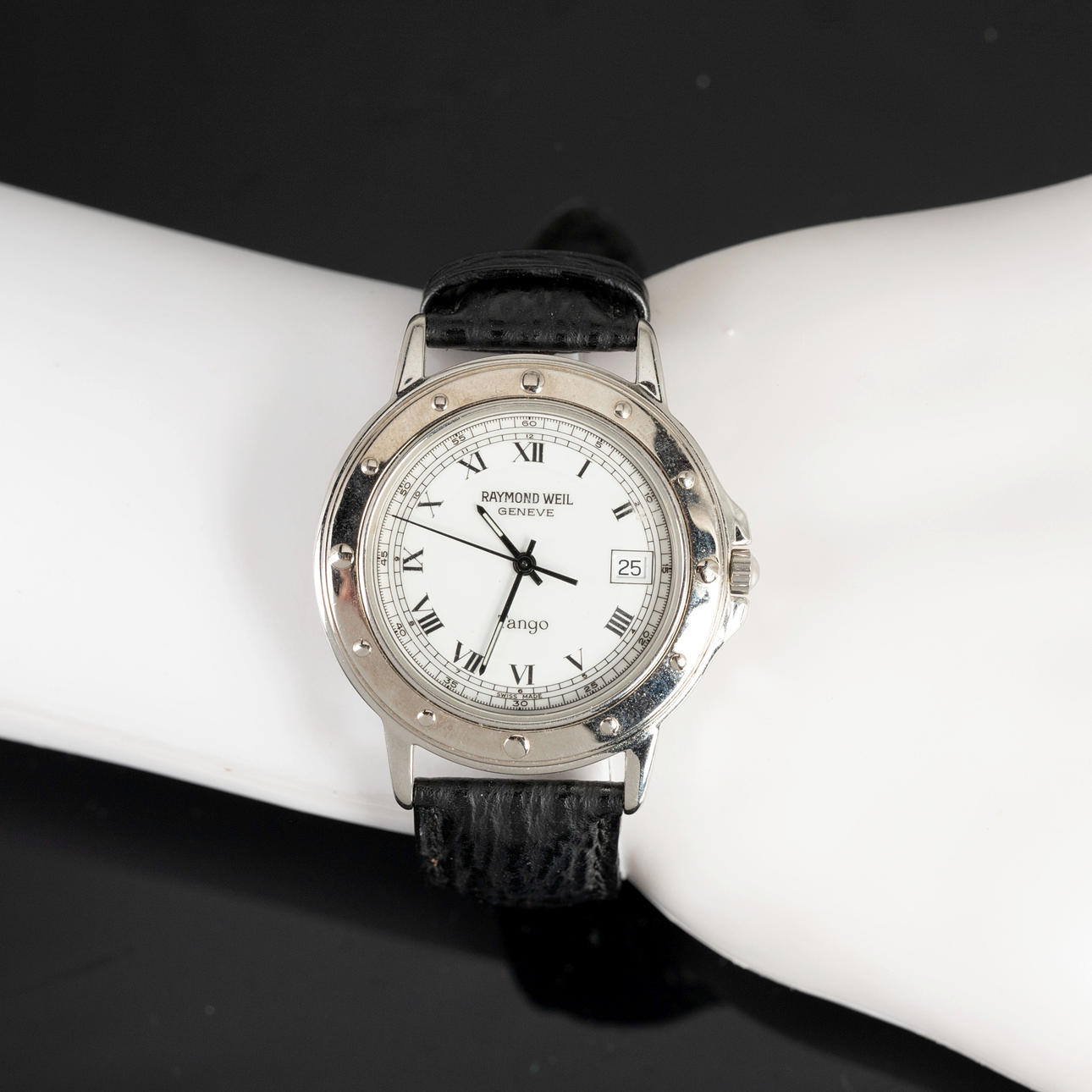 Raymond Weil Tango.