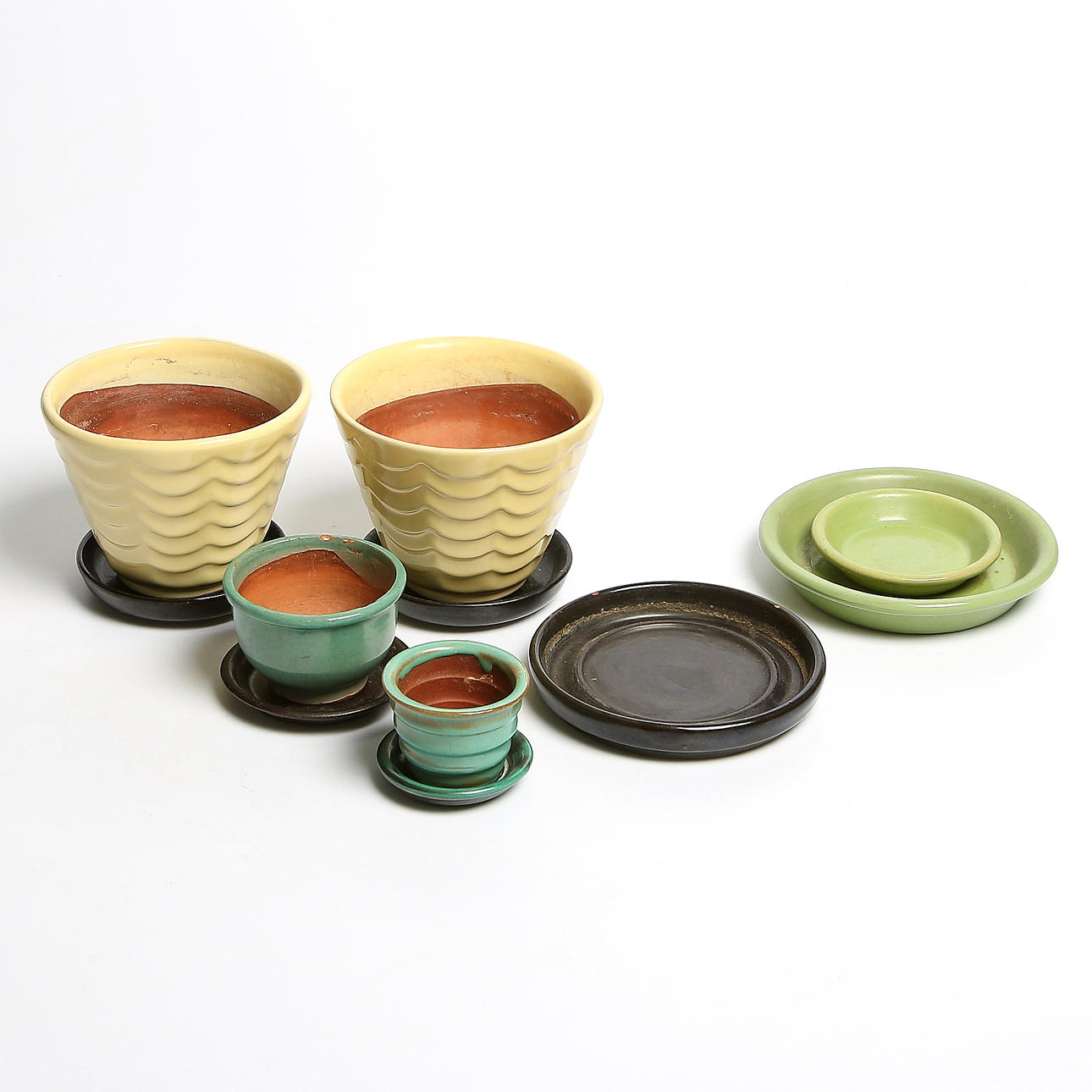 YTTERFODER och FAT, 11 delar, bl.a. modell "Ann", Upsala-Ekeby. 1900-talets mitt.