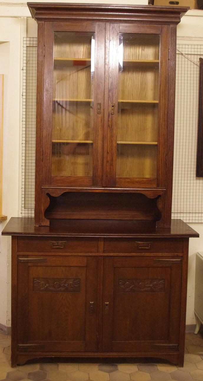 BOKSKÅP, ek med fasettslipat glas, jugend.