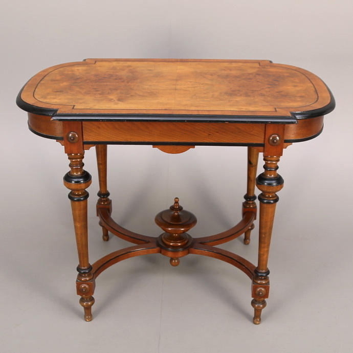 SALONGSBORD, nyrenässans, rotfaner, svärtade detaljer, 1800-tal.