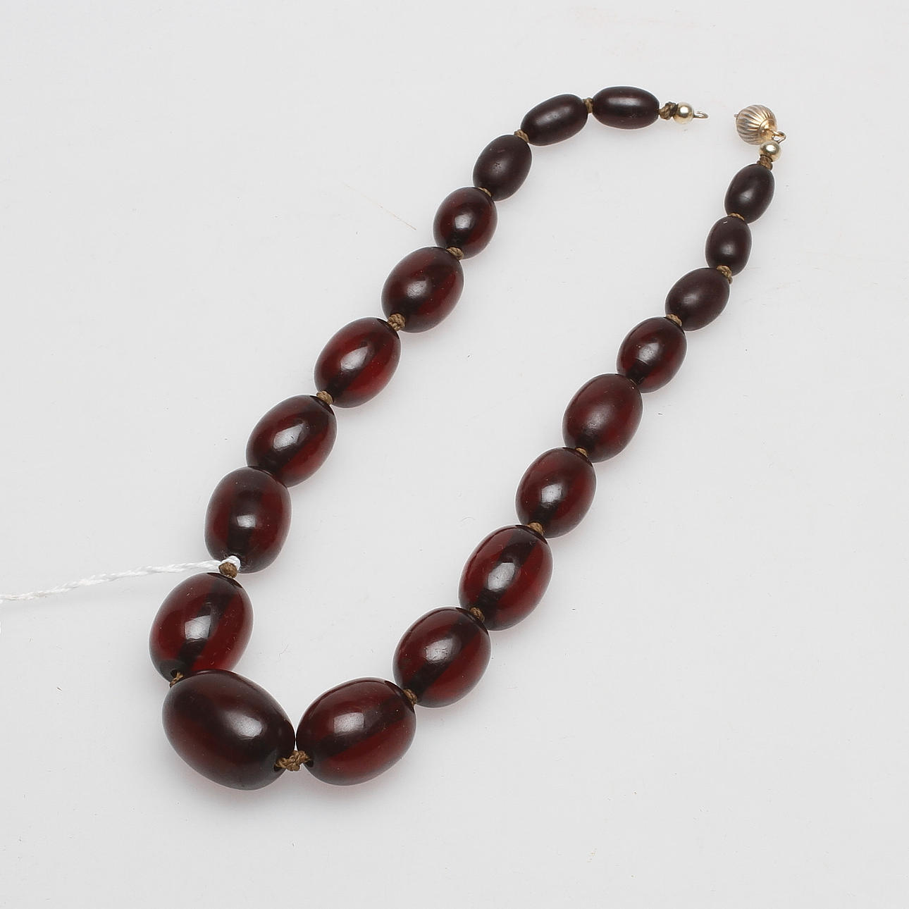 COLLIER, nytillverkad bärnsten, 1900/2000-tal.