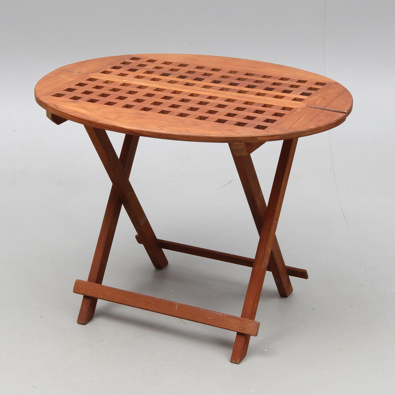 BORD, ihopfällbart, 1900/2000-tal.