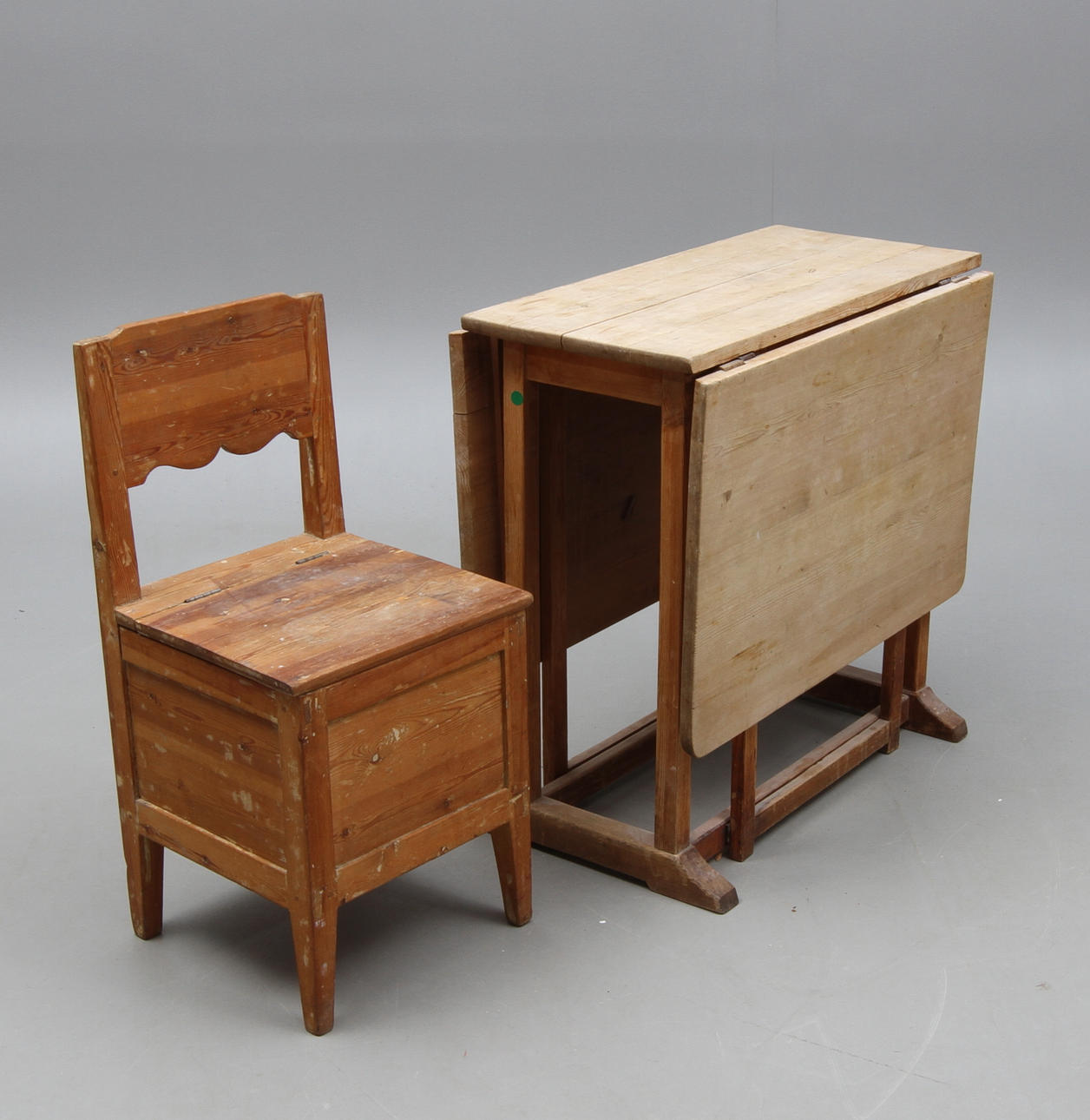 SLAGBORD samt STOL, 1800/1900-tal.