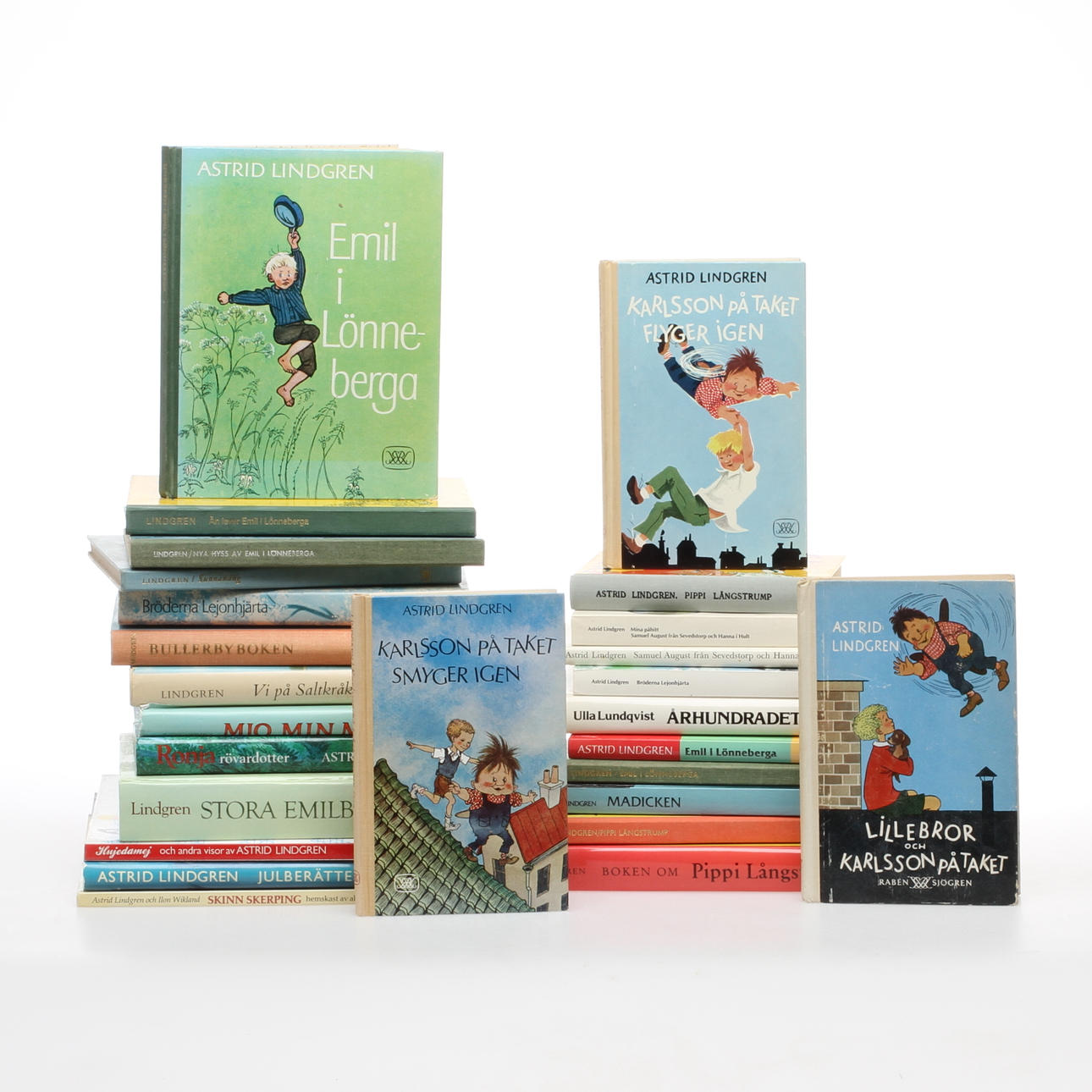 BÖCKER, 26 st tema Astrid Lindgren bland annat "Karlsson på taket" och "Emil i Lönneberga", delvis signerade med dedikation.
