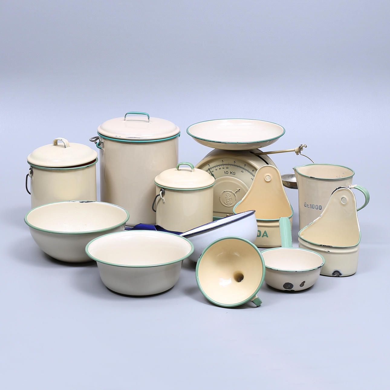 KOCKUMS EMALJ, 12 delar, 1900-tal.