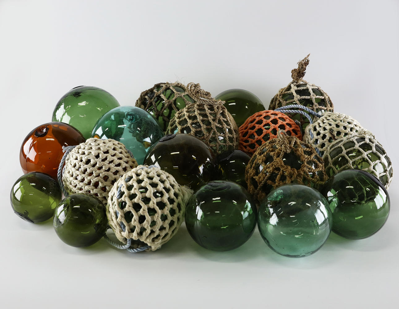 FLÖTEN, 20 st, glas, 18/1900-tal.