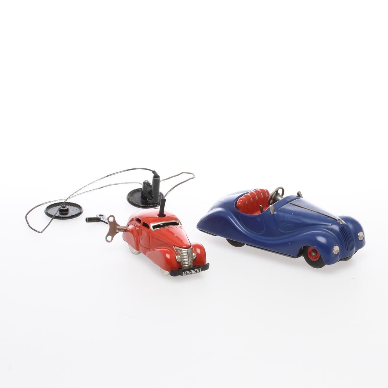 SCHUCO Akustico 2002 och 3000. Båda U.S.-ZONE. Urverk. 3000 med trådstyrning.