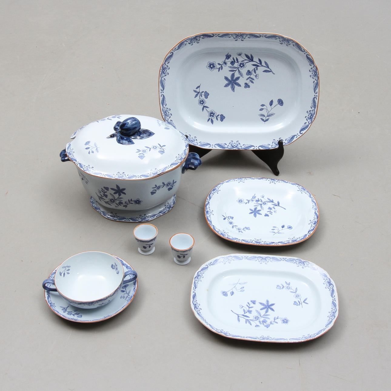 SERVISDELAR, ca 26 delar, porslin, "Ostindia", Rörstand, 1900-tal.