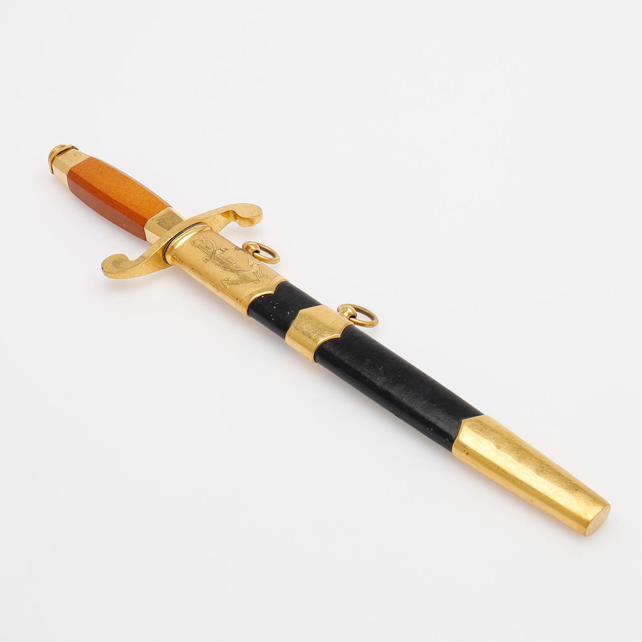 INSIGNIA DE OFICIAL NAVAL, UNIÓN SOVIÉTICA.