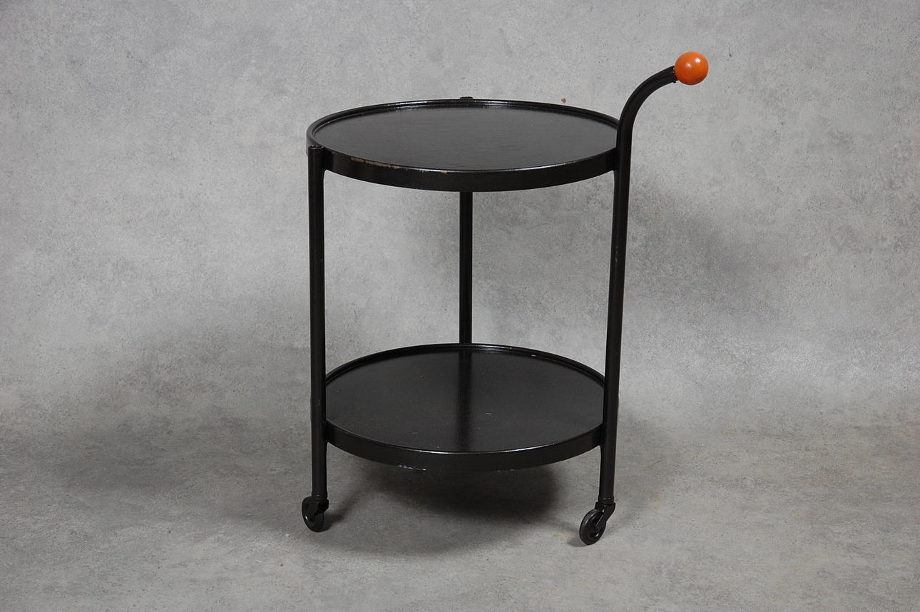 BORD, på hjul, plåt, 1940-tal.