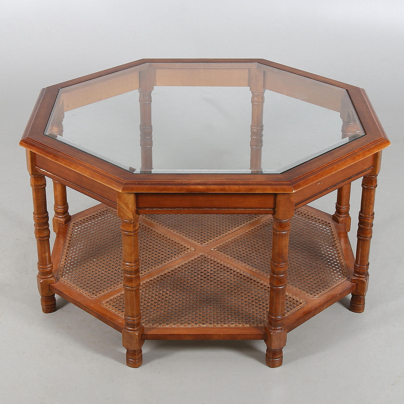 SOFFBORD, Engelsk stil. 1900-talets andra hälft.