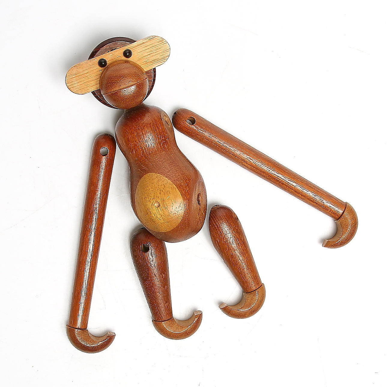 FIGURIN, apa, teak. Kay Bojesen, Danmark.