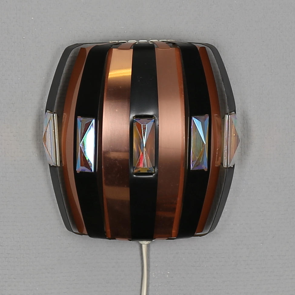 VÄGGLAMPA i metall. "Coronell". Werner Schou. Electro A/S, Danmark. 1970-tal.