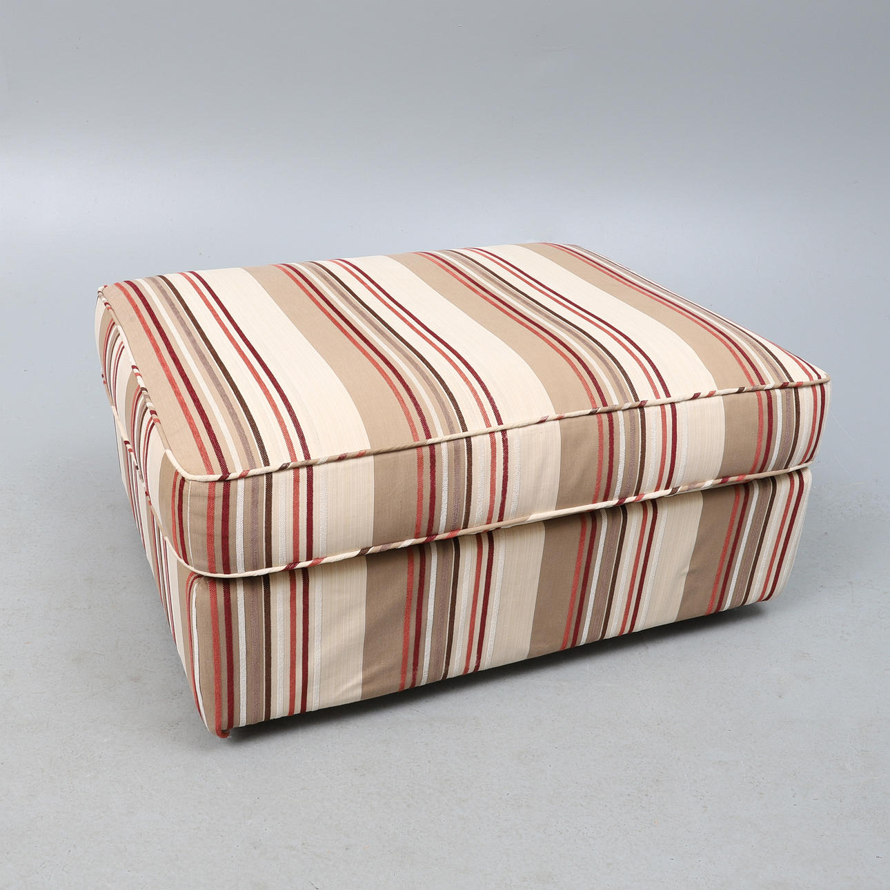 IKEA MODERN REKTANGULÄR PALL.