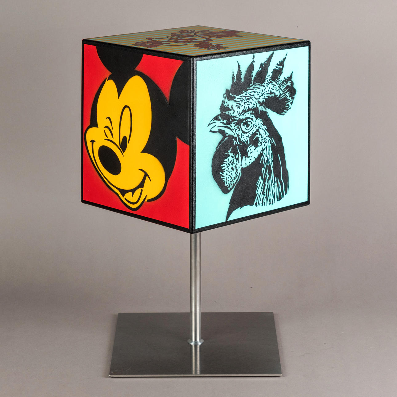 MAREK BRAUN (GEB. 1970). The funny cube.