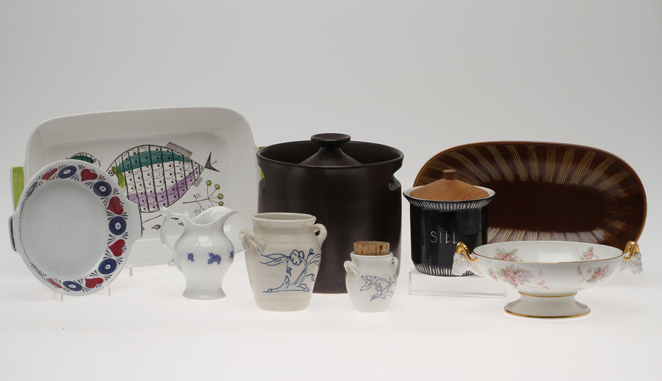 PARTI PORSLIN, 9 delar, mestadels Rörstrand. 1900-tal.