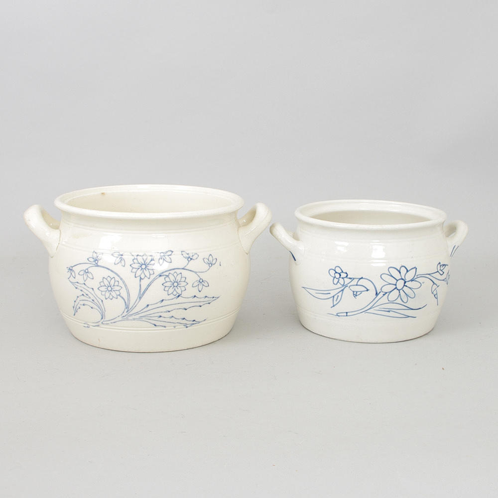 KRUS, 2 stycken, blå/vita, Gustavsberg samt Rörstrand.