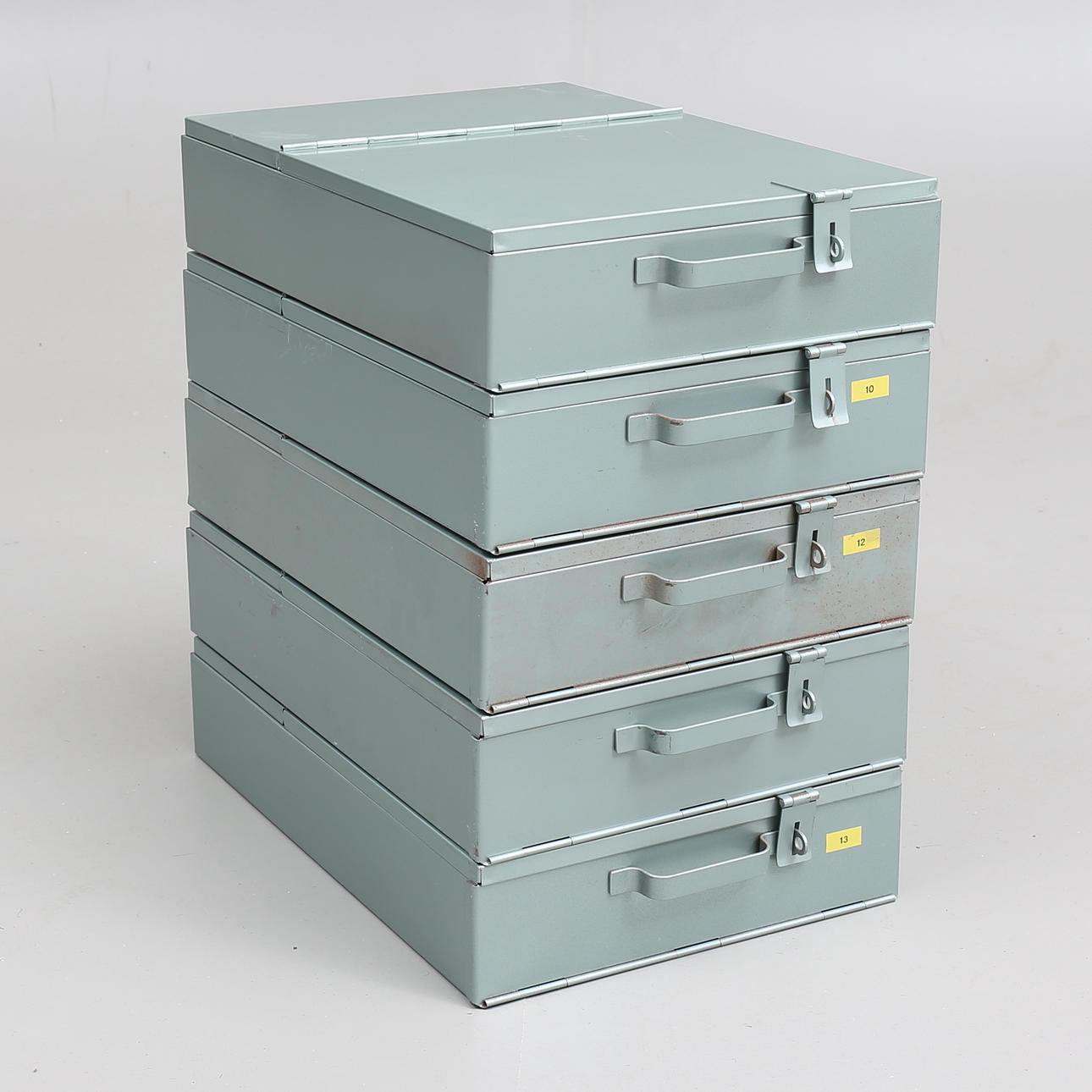 LÅDOR, 5 st, plåt, industristil, 1900-talets mitt/andra hälft.