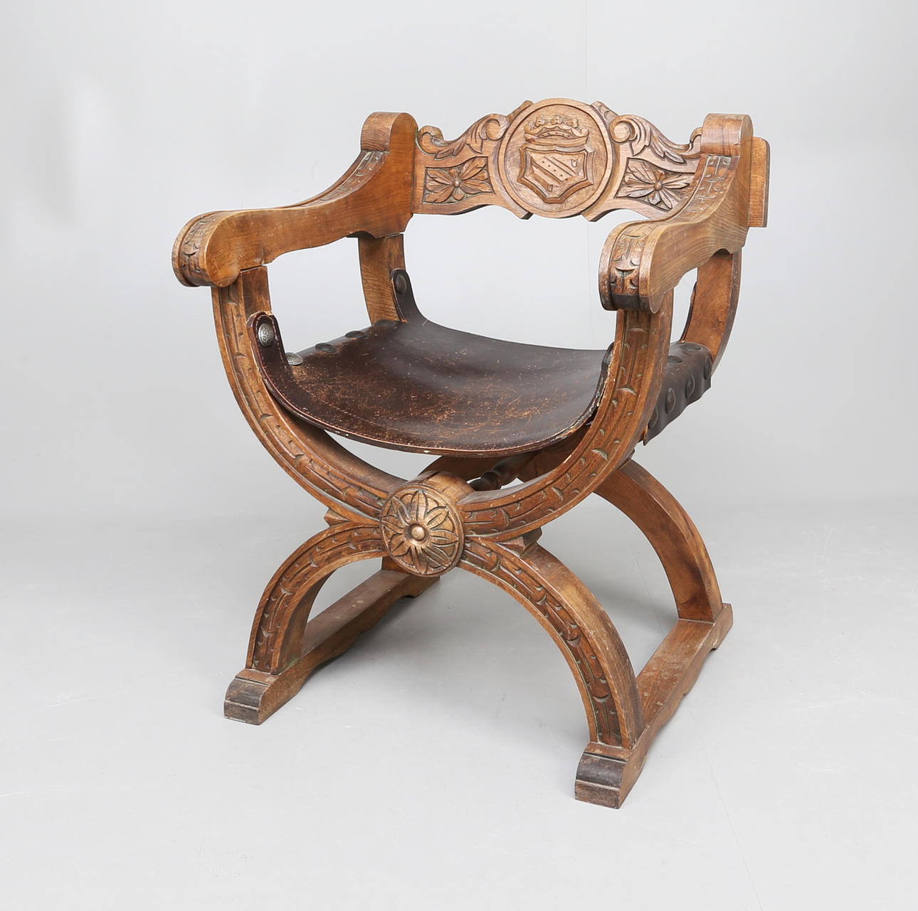 STOL, Nyrenässansstil, 1900-tal.