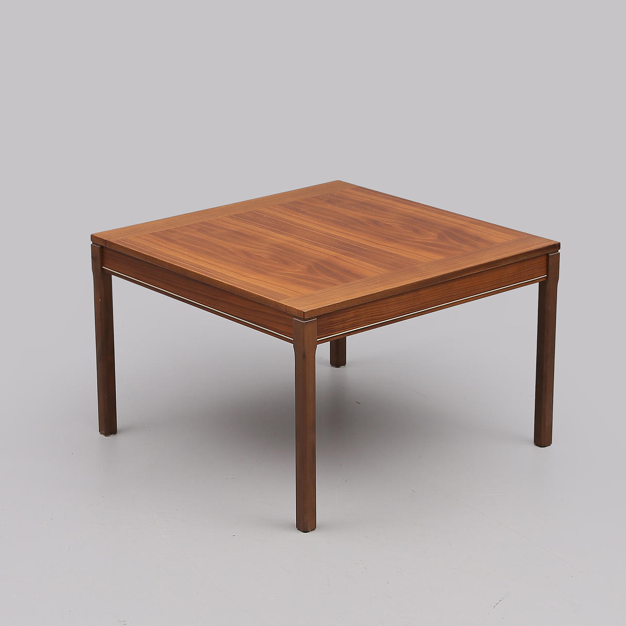 SOFFBORD, 1900-tallet.