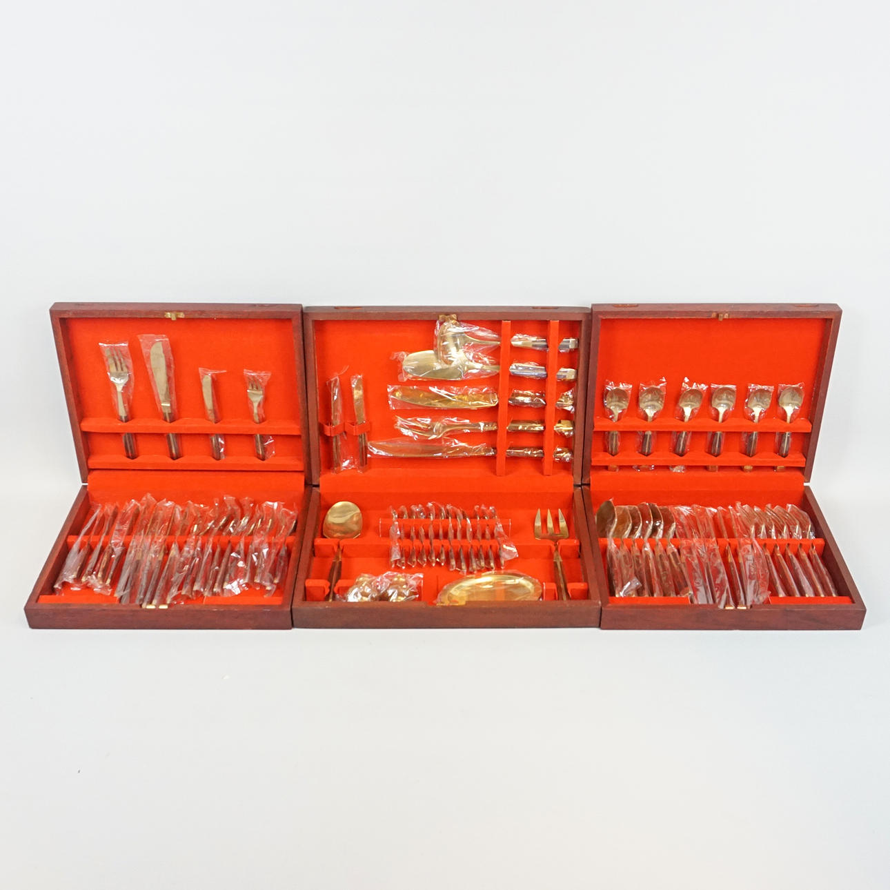 KASSE BESTIK, 72 stk., messing/træ.