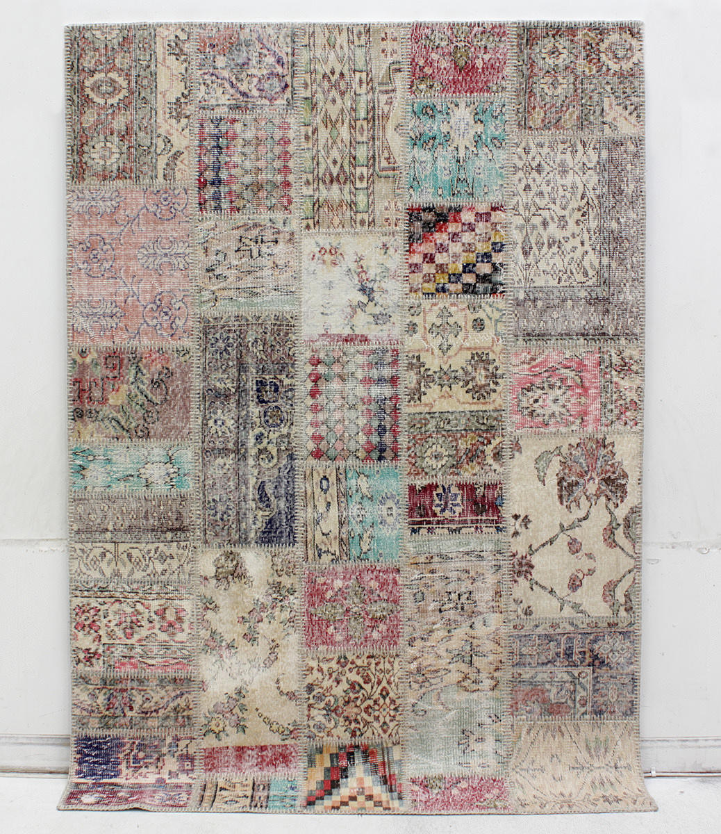MATTA, Patchwork, 246 x 170 cm.