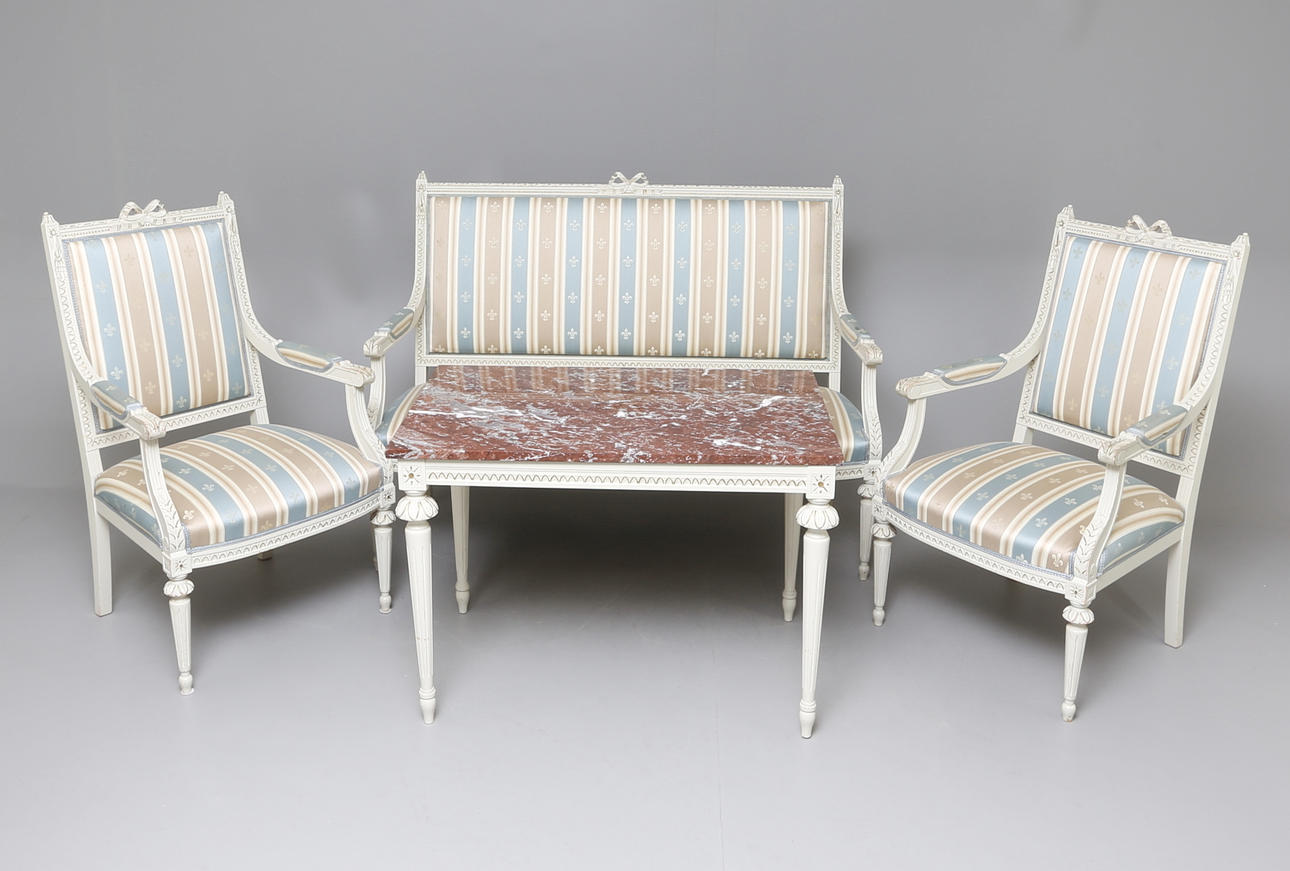 SALONGSGRUPP, 4 delar, Gustaviansk stil, 1900-tal.