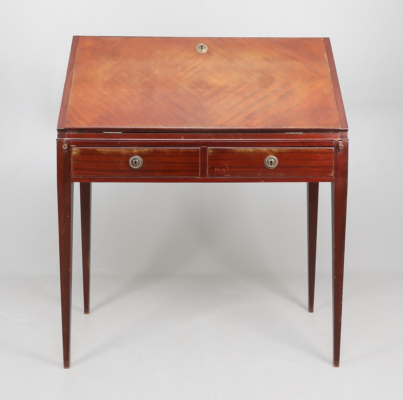 SKRIVSEKRETÄR, Gustaviansk stil,1900-tal.