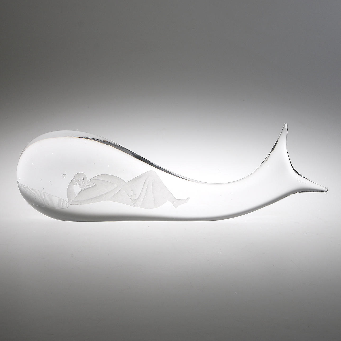 SKULPTUR, glas, "Jona i valfiskens buk", Vicke Lindstrand, Kosta. 1900-talets mitt. Signerad.