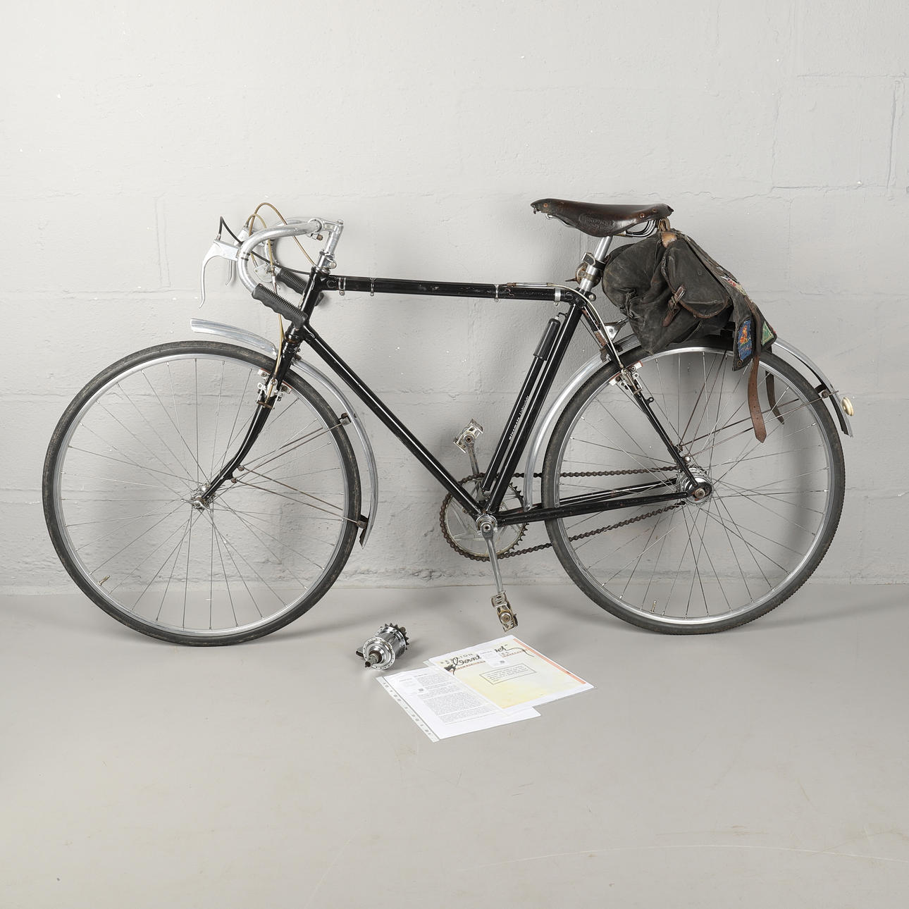 EIN HERCULES HERREN LEICHTFAHRRAD CIRCA 1930ER RAHMEN.