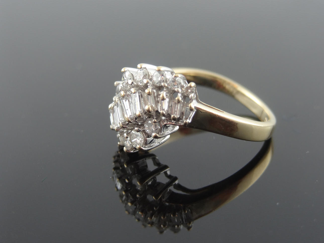 VIRVLA COCKTAIL Design diamantring 0,75cts.