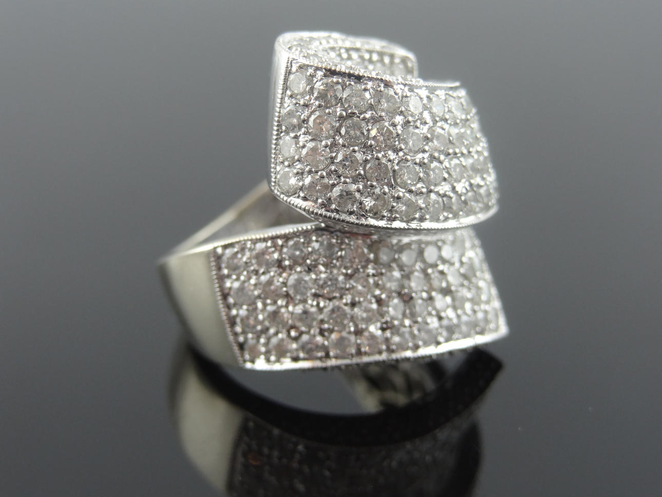 GLAMORÖSA DESIGN Diamantring 3,50cts.