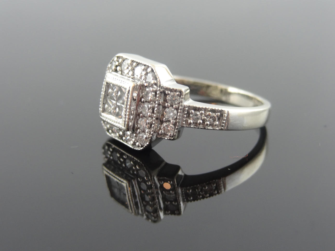 ART DECO Design Diamantring 0,60cts.