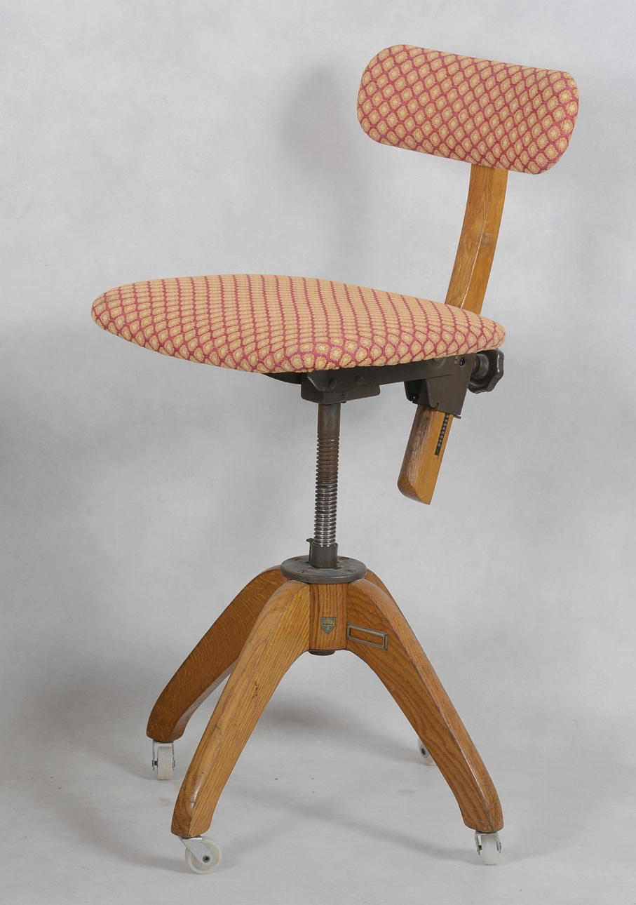 KONTORSSTOL Åtvidaberg, 1900-talets första hälft.