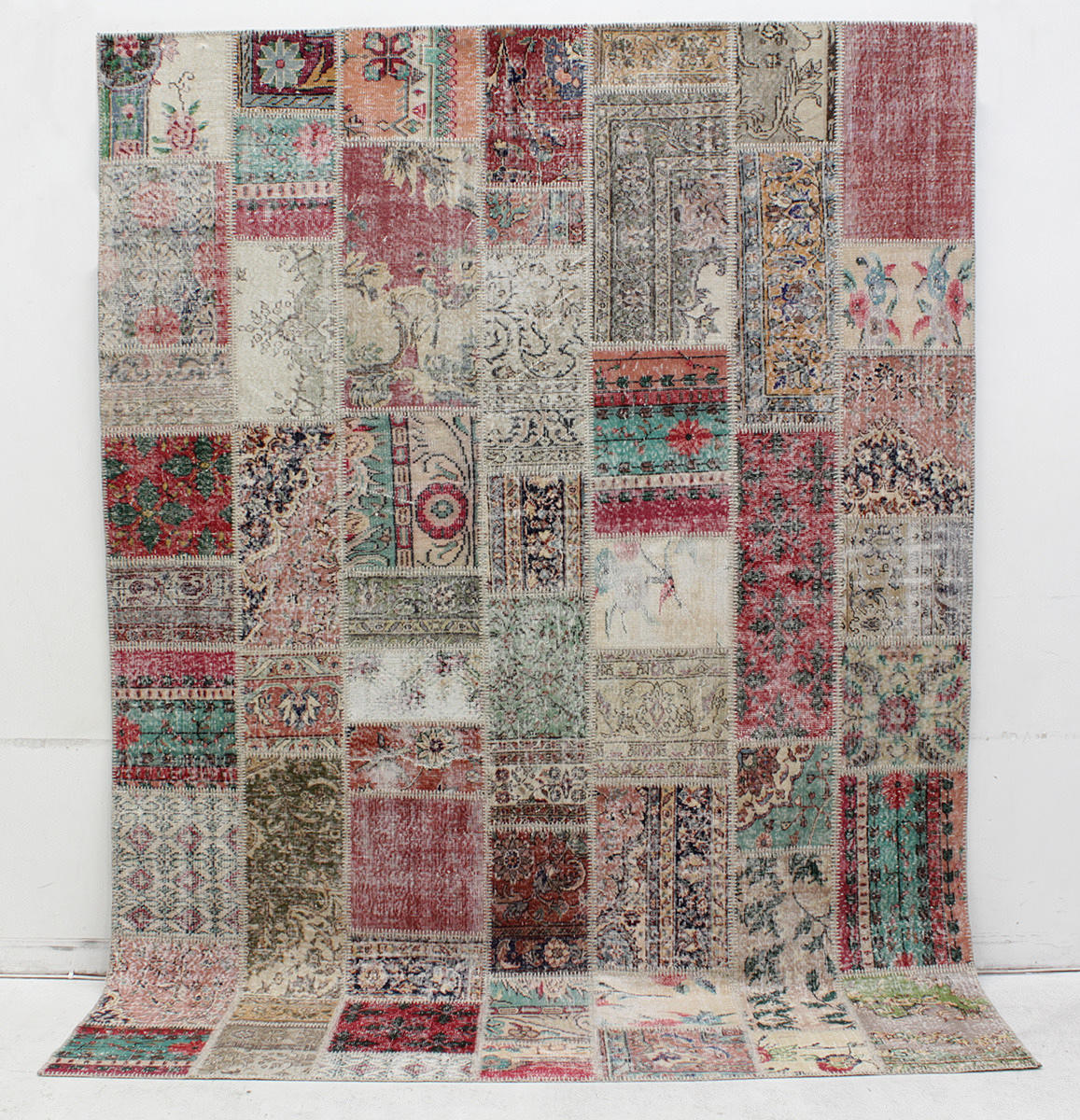 MATTA, Patchwork, 340 x 251 cm.