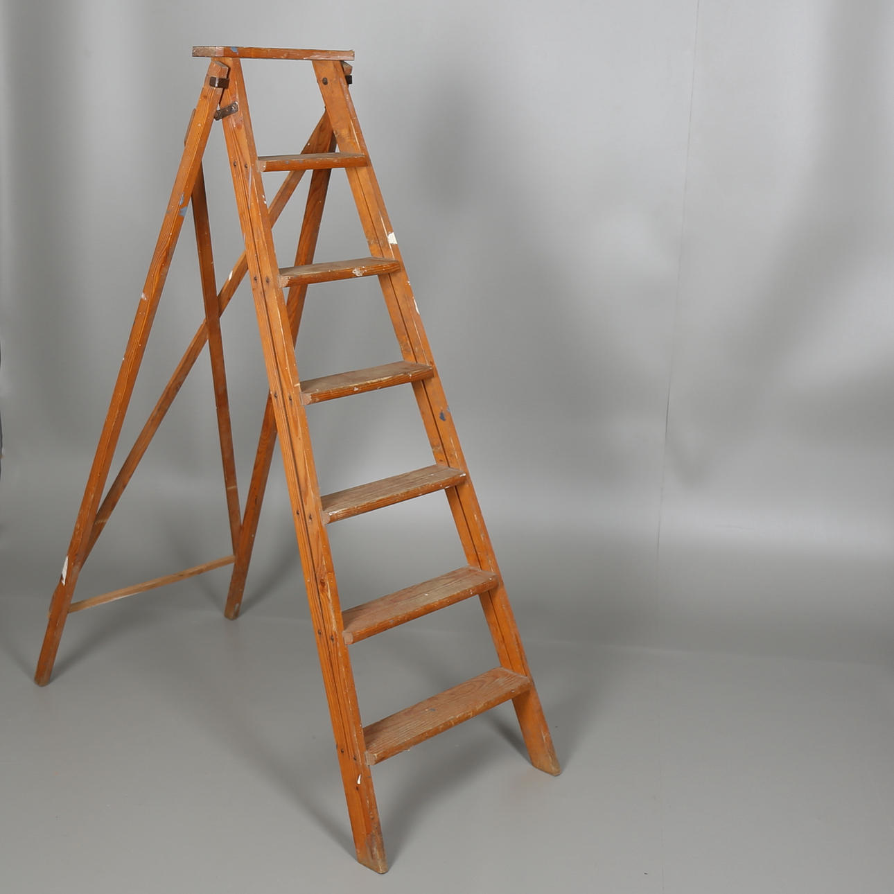 STEGE i trä, ihopfällbar, 1940/50-tal.