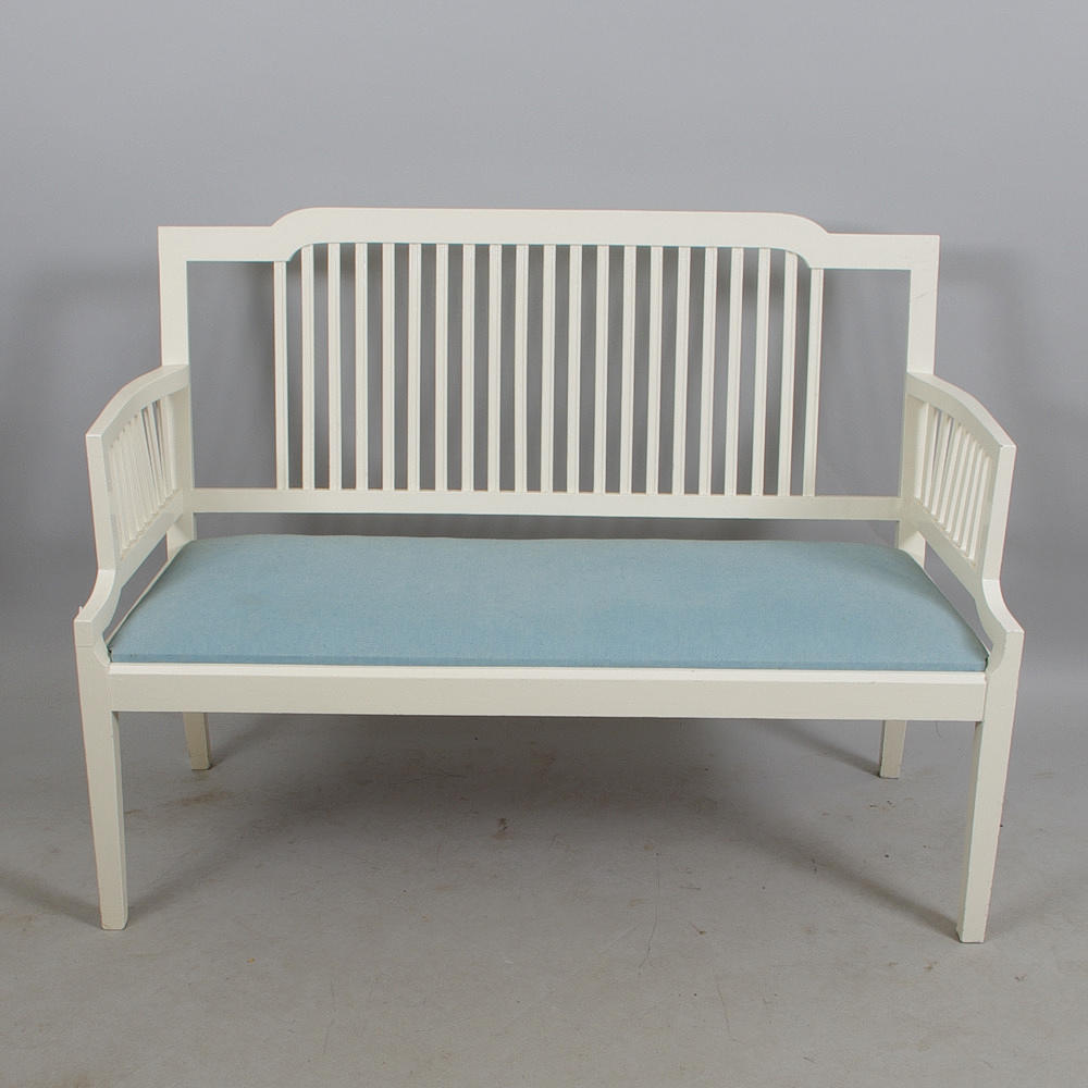 SOFFA, vitmålad, Carl Larsson-stil.