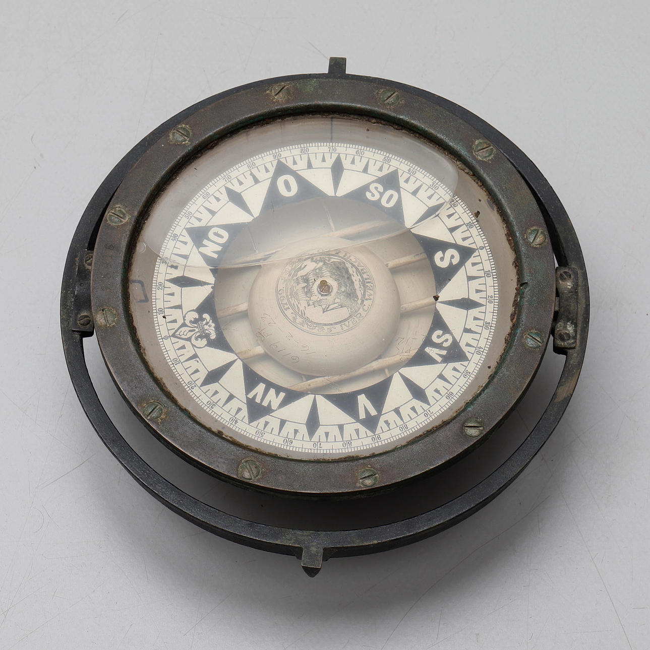 COMPASS, IVER C. WEILBACH & CO, LATE 19TH CENTURY.