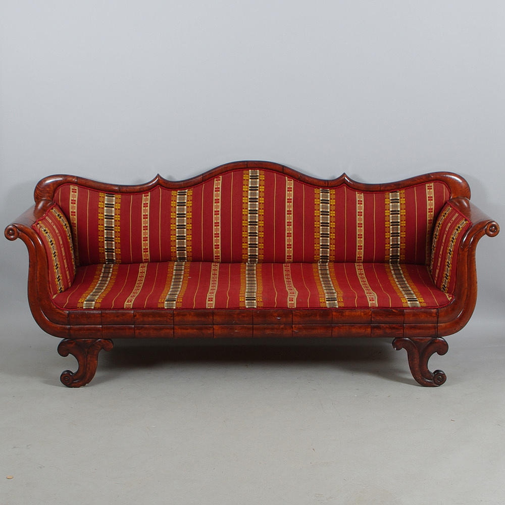 SALONGSSOFFA, björk, senempire.