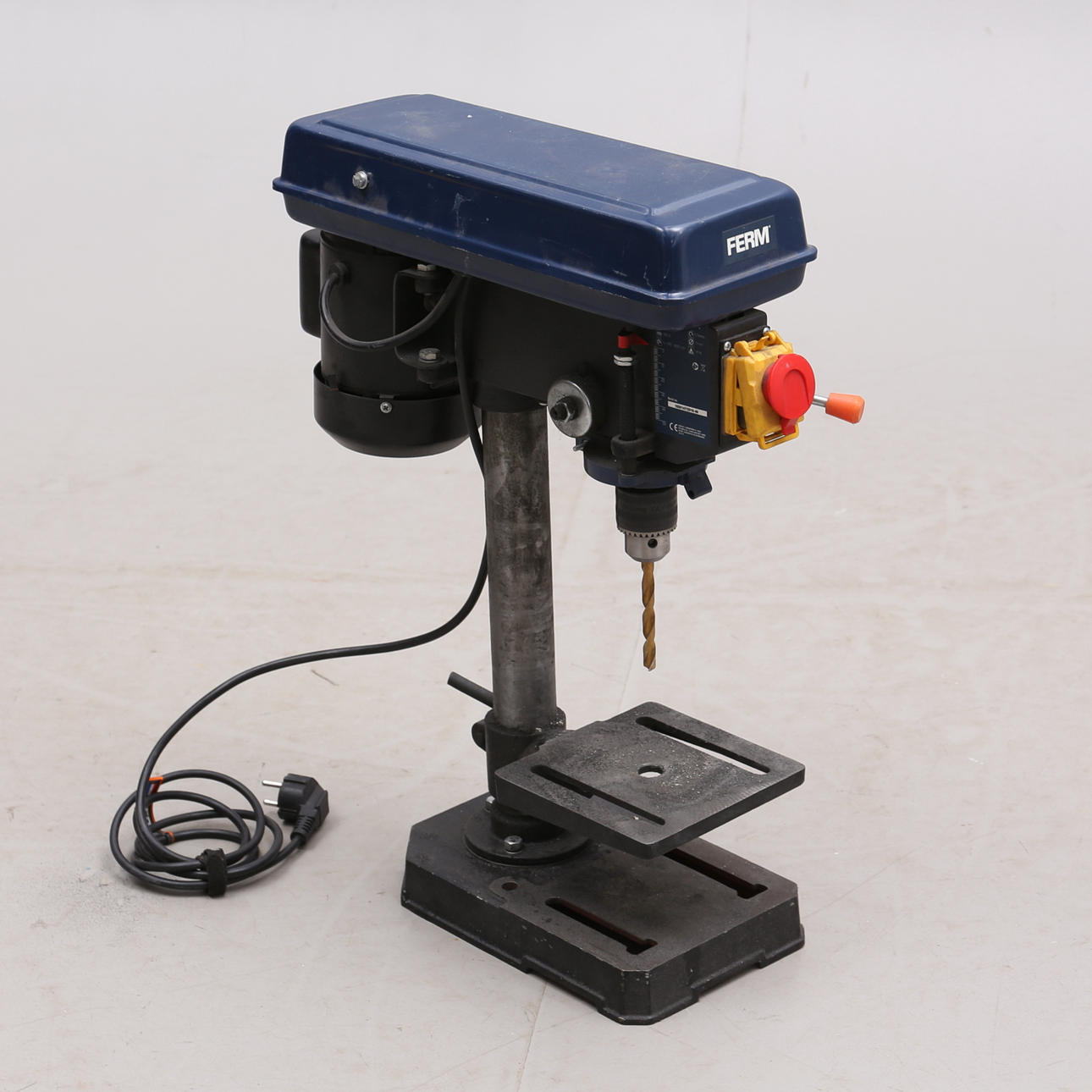 TALADRO DE PILAR, Ferm.