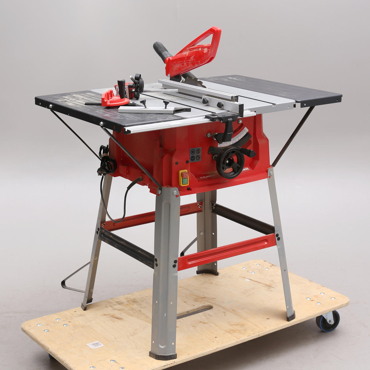 BORDSSÅG Einhell TC-TS 2025 U.