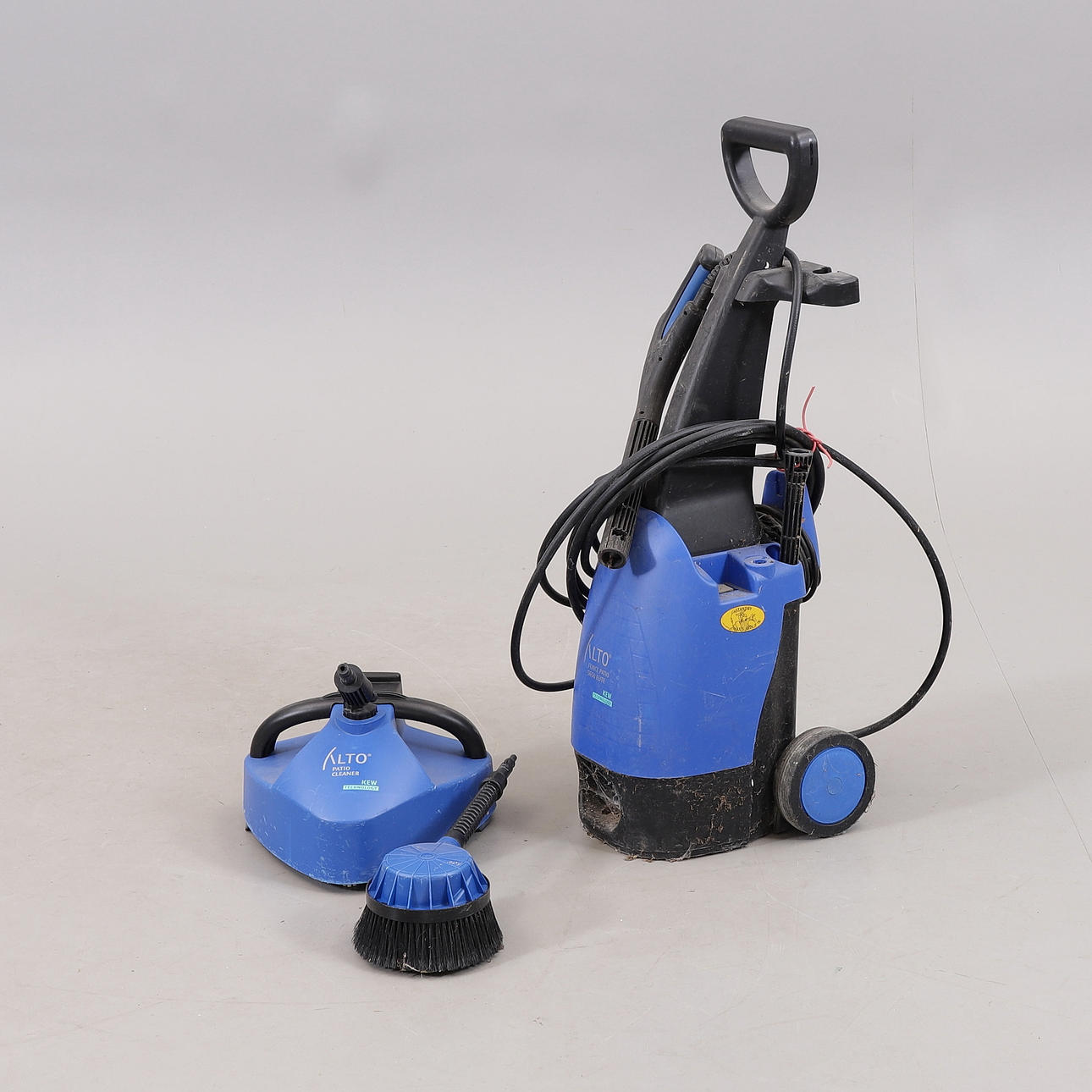 HIGH PRESSURE WASHER, Alto, 1900s / 2000s.