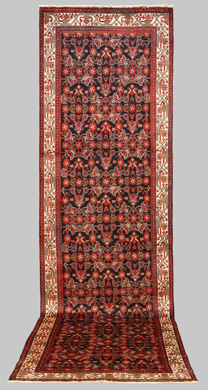 CARPET, hamadan, gallery model. About 401 x 106 cm.