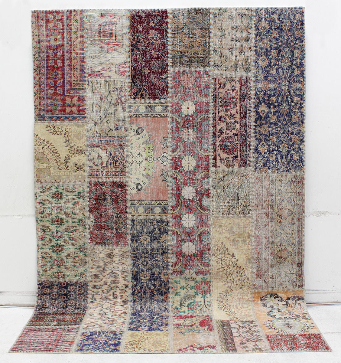 MATTA, Patchwork, 304 x 200 cm.