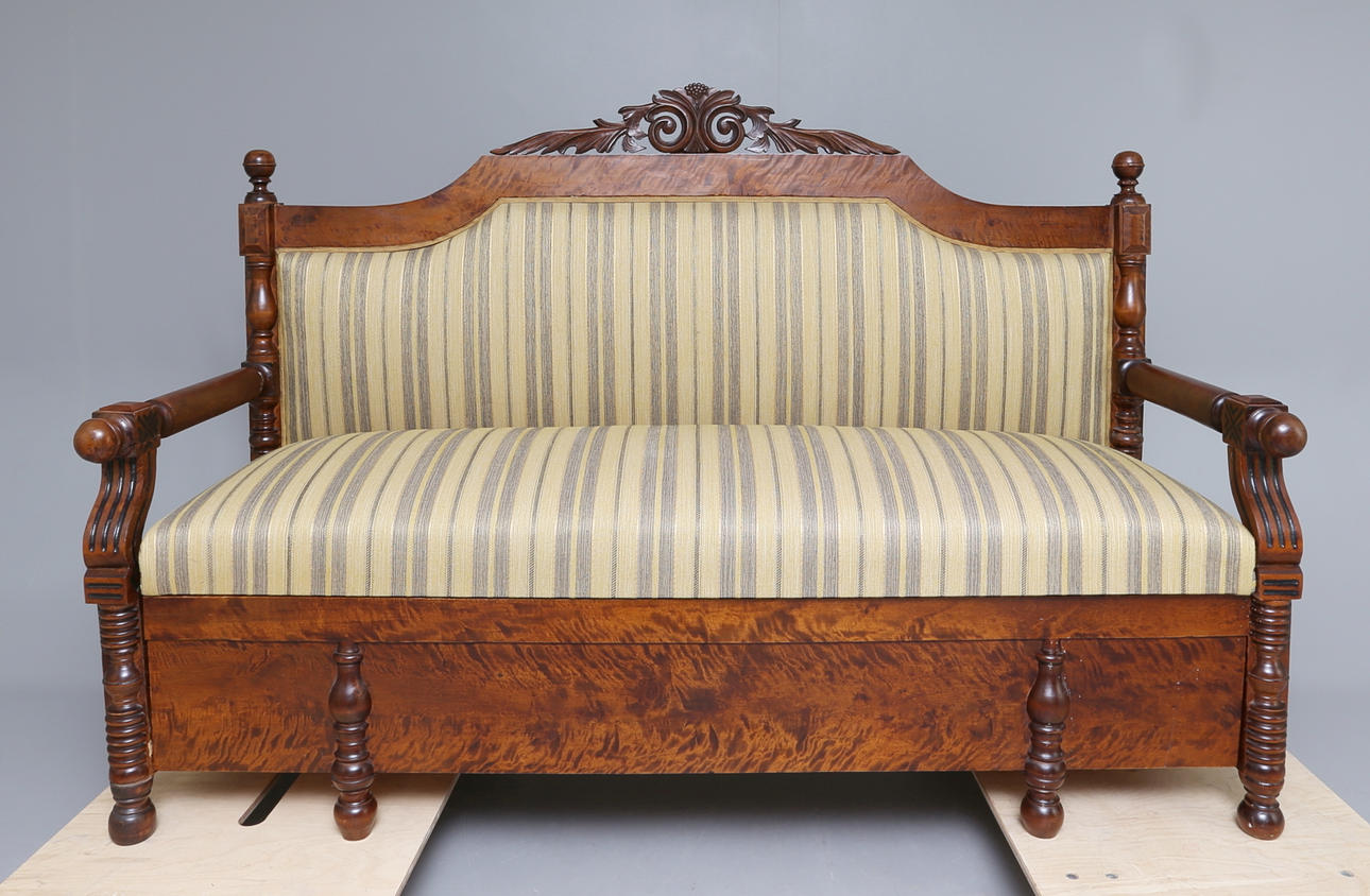 SOFFA, renässansstil, 1880-tal.